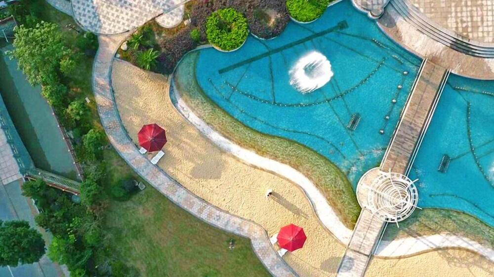 Haili New Century Grand Hotel Haiyan Haiyan  Ngoại thất bức ảnh