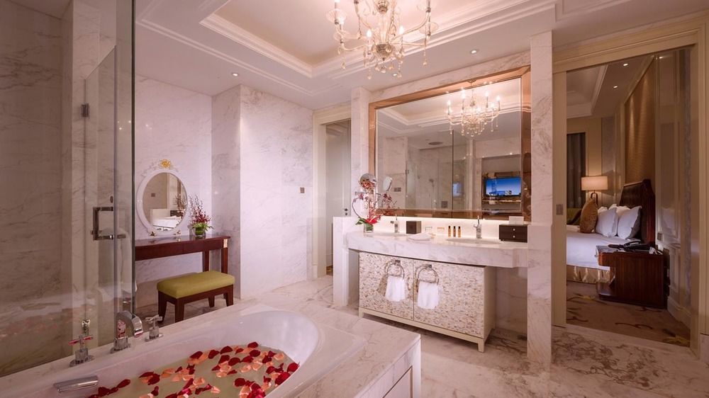 Haili New Century Grand Hotel Haiyan Haiyan  Ngoại thất bức ảnh